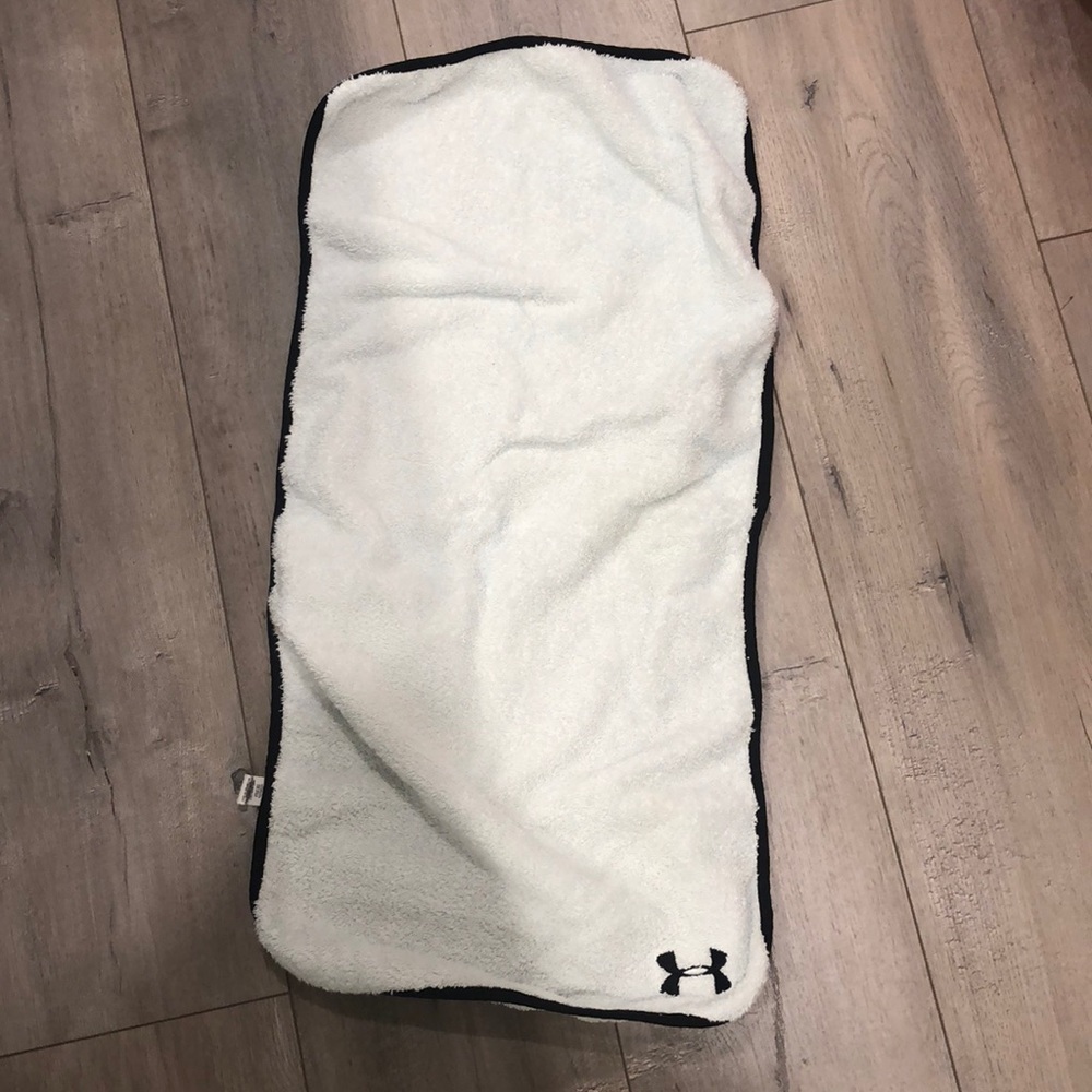 Under Armour sweat towel